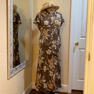 blouse and skirt set in cool silk Hawaiian print